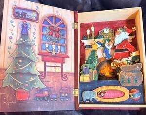 Vintage 1991 The Night Before Christmas Wood Book Music Box Diorama Santa Tree